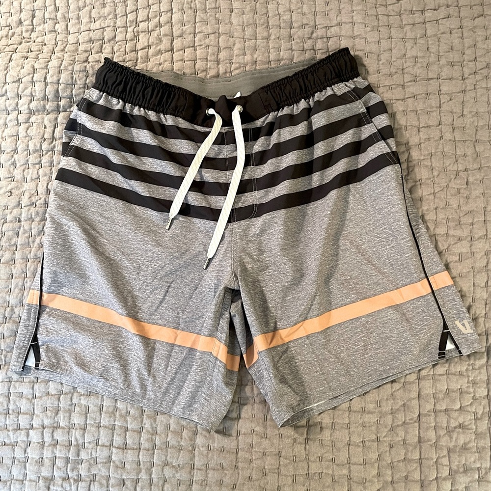 Mens Vuori Trail Short Size M